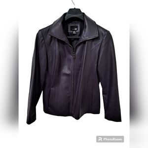 East 5th Purple leather jacket. Ladies sz L.